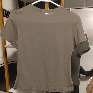 SKIMS Fit's Everybody Short Sleeve Tee in Gunmetal